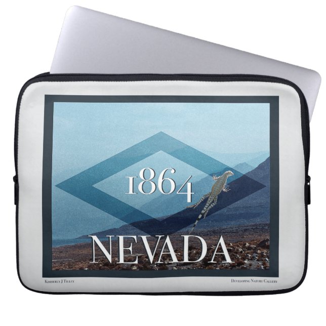 Nevada Landscape Poster Laptop Sleeve (Voorkant)
