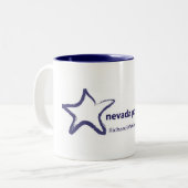 Nevada Pop Logo Mok (Voorkant links)