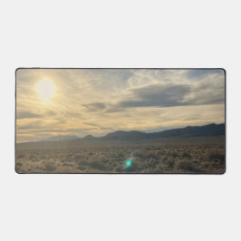 Nevada Woestijn Zonsondergang – Gouden Lucht boven Bureaumat