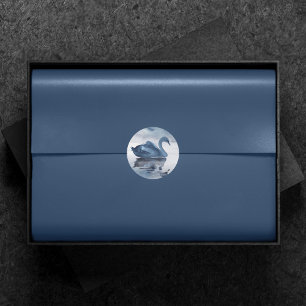 Nevelige reflecties   Stofblauwe Zwanenmeer Huweli Ronde Sticker