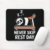 Never Skip Rest Day Funny Bodybuilding Panda Worko Muismat (Met muis)