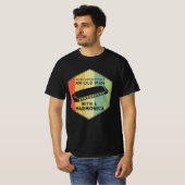 Never Underestimate An Old Man With A Harmonica T-shirt (Voorkant volledig)