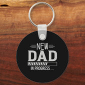 New Dad In Progress Expectant Fathers Sleutelhanger (Voorkant)