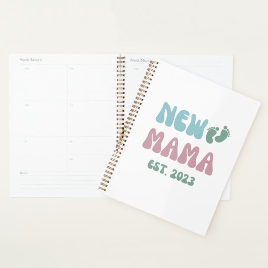 New Mama Est 2023 - Planner avec Gold Binding (Devant avec enveloppe)