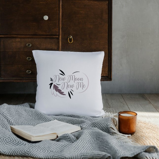 New Moon New Me Pillow Kussen (Creator heeft geüpload)