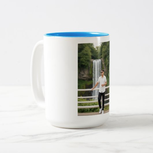 new Mugs Tweekleurige Koffiemok (Voorkant links)