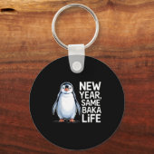 New Year Same Baka Life Penguin Joke Sleutelhanger (Voorkant)