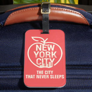 NEW YORK Big Apple Skyline Silhouette Modern Red Bagagelabel