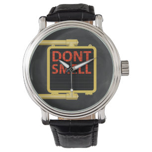 New York Crosswalk Sign Smell Horloge