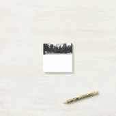 New York dans les notes hivernales post-it® (Sur un bureau)