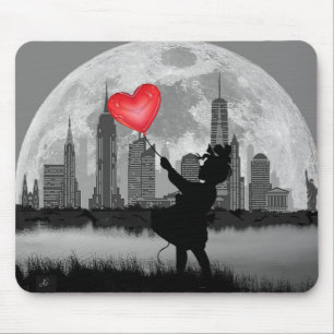 NEW YORK Full Moon Girl met Heart Balloon Muismat