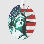 New York (NY) Etats-Unis - La statue de la liberté (devant)