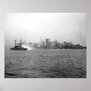 New Yorkse skyline vanuit de haven, 1920. Oude fot Poster