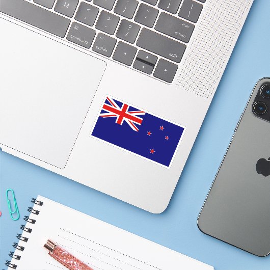 New Zealand Flag Sticker (Laptop met iPhone)