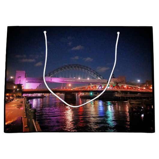 Newcastle bridges groot cadeauzakje (Voorkant)