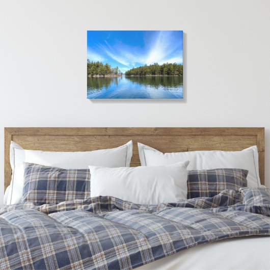 Newfound Lake - Clear Blue Day Canvas Afdruk (Insitu (Slaapkamer))