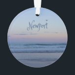 Newport Beach California Ocean Sunrise Blue<br><div class="desc">Newport Beach California Ocean Sunrise BlueBelle photo du lever du soleil sur la plage de Newport. On s'y sent au calme et en toute sérénité, l'oiseau vole dans les airs et la brise de l'océan s'écoule sur le visage. Écoutez les ondes lumineuses qui roulent et rappelez-vous des vacances que vous...</div>