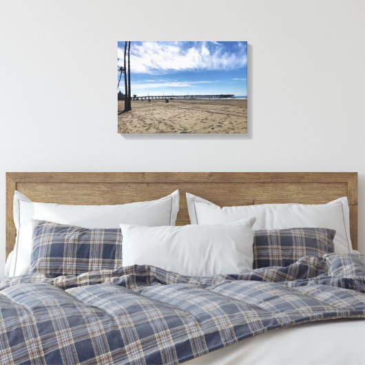Newport Pier, Newport Beach, Californië Canvas Afdruk (Insitu (Slaapkamer))