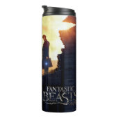 NEWT SCAMANDER™ in het verwoeste gebouw Thermosbeker (Geroteerd rechts)