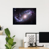 NGC 1672 | Spiraal Galaxy | Ruimtetelescopen Poster (Thuiskantoor)