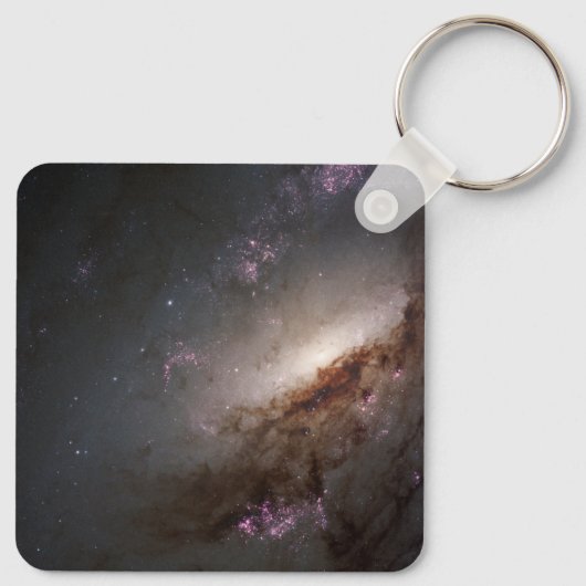 NGC 4258 Ondergaat intense stervorming. Sleutelhanger (Achterkant)