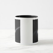 NGC 4676, ook bekend als de Mice Galaxies Mok (Midden)