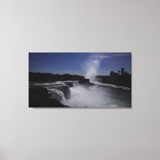 Niagara Mist Opstijgend Canvas Afdruk (Voorkant)