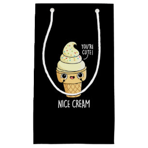 Nice Cream Funny Ice Cream Pun Dark BG Klein Cadeauzakje