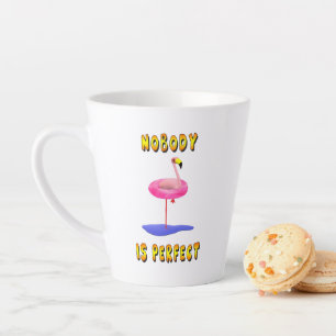 Niemand is perfect - flamingo met zwemring latte mok
