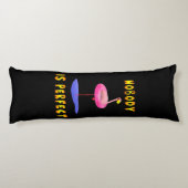 Niemand is perfect - flamingo met zwemring lichaamskussen (Achterkant)