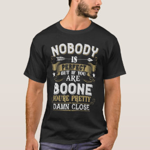 Niemand is perfect, maar je bent een eenzame famil t-shirt