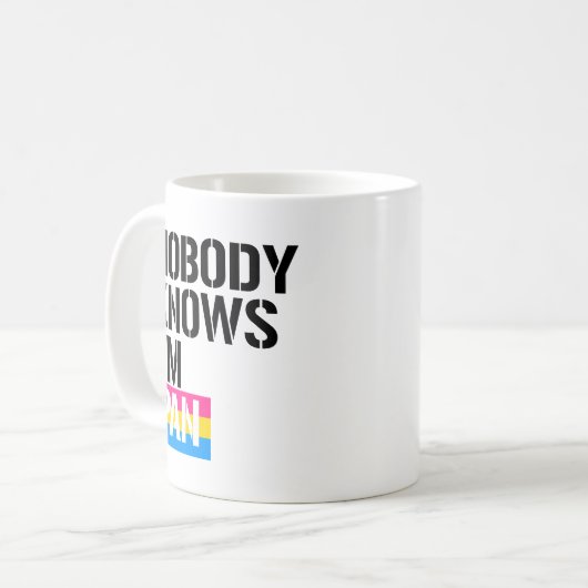 Niemand weet dat ik pan ben - LGBTQ-rechten - Koffiemok (Voorkant links)