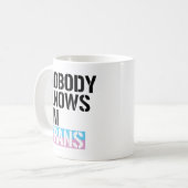 Niemand weet dat ik Trans ben -  Koffiemok (Voorkant links)