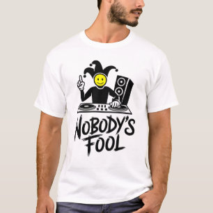 Niemands dwaas DJ T-shirt