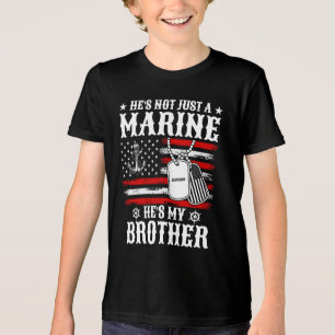 Niet alleen een marinier, hij is mijn broer Patrio Tri-Blend Shirt