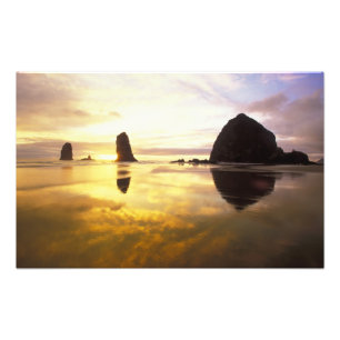 Niet beschikbaar, VS, Oregon, Cannon Beach Zonsond Foto Afdruk