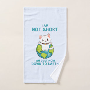 Niet kort, gewoon naar de aarde - Cat Humor Bad Handdoek