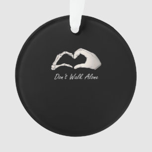 Niet lopen - White Classic - Skeleton Hands Hearts Ornament