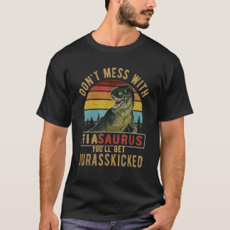 Niet met Tiasaurus... je krijgt Jurasskip T-shirt