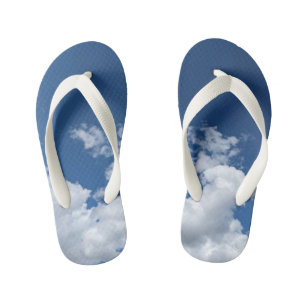 Niet overeenkomende, witte wolken kinder teenslippers