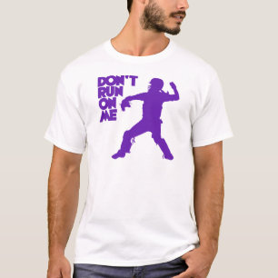 Niet rennen, paars t-shirt