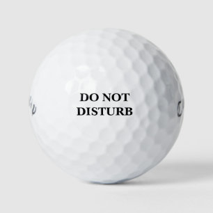 NIET VERSTOREN GOLFBALLEN