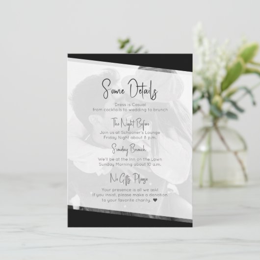 Niets Fancy Moderne Casual bruiloft Details Informatiekaartje (Staand voorkant)