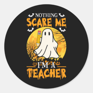 Niets schrik me ik ben een leuke Halloween vrouwen Ronde Sticker