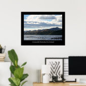 Nieuw-Zeelandse kust met zwarte grens Poster (Thuiskantoor)