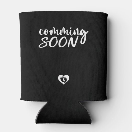 Nieuwe baby komt in 2024 zwangerschap aankondiging blikjeskoeler (Achterkant)