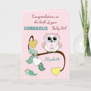 Nieuwe babymeisje roze met een leuke uil kaart