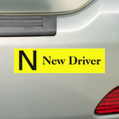 Nieuwe bestuurdersgele bumpersticker (Op auto)