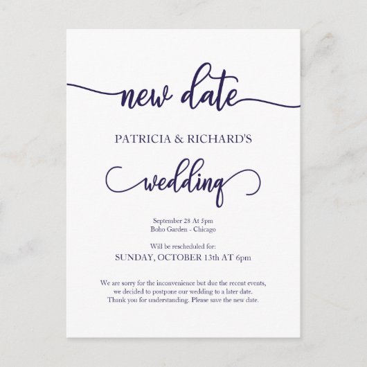 Nieuwe datum uitgestelde bruiloft Navy Blue Script Briefkaart (Voorkant)