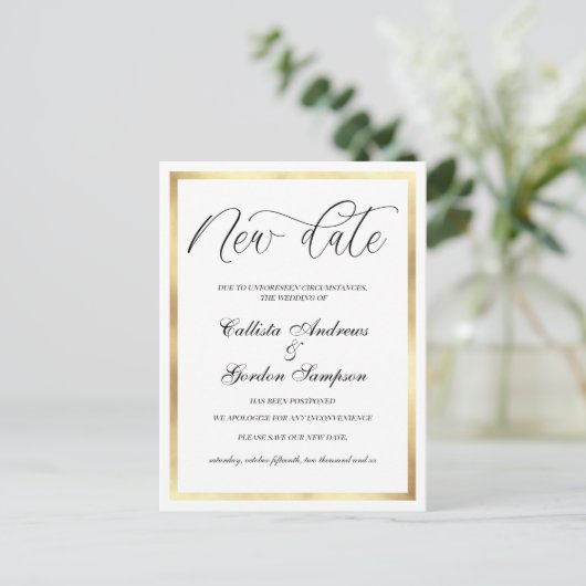 Nieuwe datum Witte Gouden Grens Uitgesteld Trouwen Aankondigingskaart (Staand voorkant)